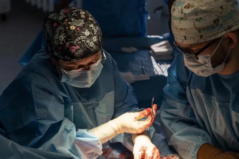 Surgeons at work in a Ukrainian hospital